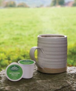 Green Mountain Coffee Roasters Southern Pecan, Single-Serve Keurig K-Cup Pods, Flavored Light Roast, 24 Count 24 Count (Pack of 1) 21 71wAHO1xokL