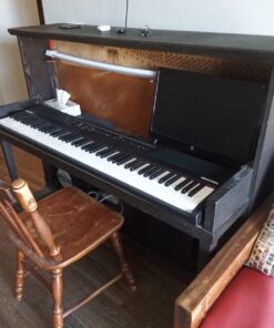 Alesis Recital – 88 Key Digital Piano Keyboard with Semi Weighted Keys, 2x20W Speakers, 5 Voices, Split, Layer and Lesson Mode, FX and Piano Lessons Piano Only 40 71wCADJGOVL