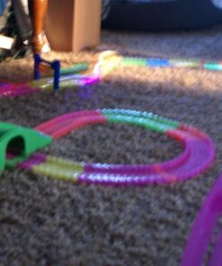Mindscope Twister Trax Neon Glow in The Dark Track & Accessory Set w/Bridge & Tunnel 45 71wVEul6JPL