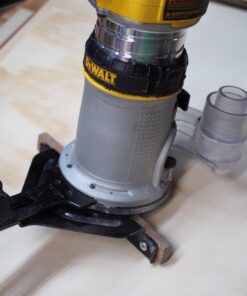 DEWALT Router Edge Guide for Fixed Base Compact Router (DNP618) Medium 21 71wWEYqgrYL