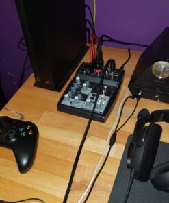 Behringer XENYX 502 Premium 5-Input 2-Bus Mixer with XENYX Mic Preamp and British EQ 24 71wXx22fu5L