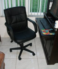 Flash Furniture Rider Mid-Back Black LeatherSoft Swivel Task Office Chair with Arms 30 71wb5NqSQLL