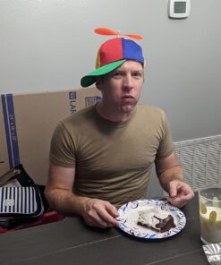 Forum Novelties unisex adult Classic Propeller Hat Costume Headwear, Multi, One Size US 40 71wklQri0L