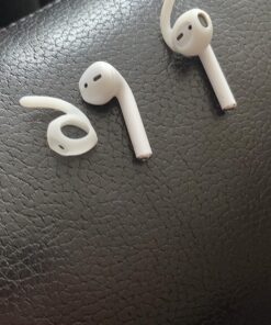 KeyBudz EarBuddyz 2.0 Ear Hooks and Covers Accessories Compatible with Apple AirPods Gen 1 & 2 or EarPods Headphones/Earphones/Earbuds (3 Pairs) (Clear) Clear 46 71x1u4kKPL