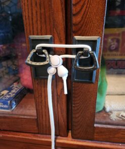 Kiscords Baby Safety Cabinet Locks for Knobs Child Safety Cabinet Latches for Home Safety Strap for Baby Proofing Cabinets Kitchen Door RV No Drill No Screw No Adhesive (White) 24 71xCT8fTkgL