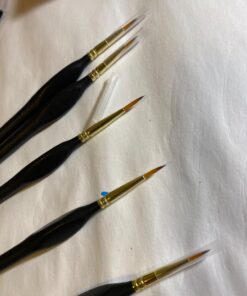 Micro Detail Paint Brush Set - Triangular Wooden Handle, 5 Size Miniature Paint Brush for Artists, Modellers, Enamel, Warhammer 40k 17 71xK618LkHL