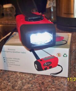 iRonsnow Solar Emergency Hand Crank Weather Radio, Portable Self Powered NOAA AM/FM Radios with SOS Alarm LED Flashlight 2000mAh Power Bank Smart Phone USB Charger for Camping (Red) 45 71xQSHCgMGL