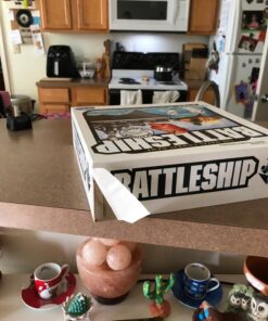 Hasbro Gaming Battleship With Planes Strategy Board Game for Ages 7 and Up (Amazon Exclusive) 56 71xbnyoTxNL