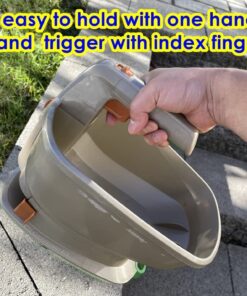 Scotts Wizz Spreader for Grass Seed, Fertilizer, Salt and Ice Melt, Handheld Spreader Holds up to 2,500 sq. ft. of Product 1 Pack 39 71xgUsoM kL 1