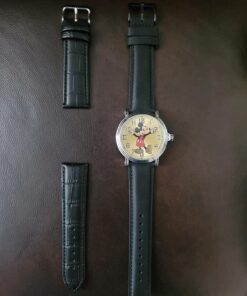 Disney Mickey Mouse Adult Vintage Articulating Hands Analog Quartz Watch Silver, Black 32 71xi676Zp L