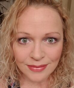 Eve Hansen Hyaluronic Acid Serum for Face (2 oz) | Hydrating Face Serum with Vitamin C + E, Wrinkle Filler, Moisturizer, and Natural Plumper | Cruelty Free, Vegan Anti Aging Serum 2 Fl Oz (Pack of 1) 37 71xv7zs6aEL