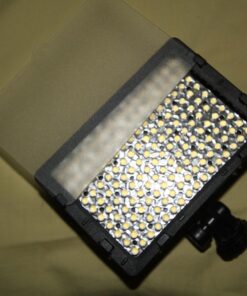 NEEWER® 160 LED CN-160 Dimmable Ultra High Power Panel Digital Camera / Camcorder Video Light, LED Light compatible with Canon, Nikon, Pentax, Panasonic,SONY, Samsung and Olympus Digital SLR Cameras Standard Packaging 49 71xwlE8RNdL
