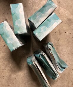 Kleenex Professional Facial Tissue for Business (21400), Flat Tissue Boxes, 36 Boxes / Case, 100 Tissues / Box, 3,600 Tissues / Case White 100 Count (Pack of 36) 37 71y2u2ToRRL