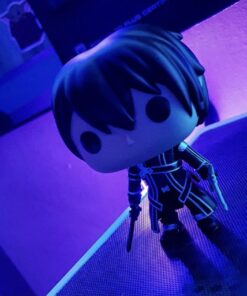 Funko POP Anime: Sword Art Online Kirito Action Figure 34 71y6I3EN75L