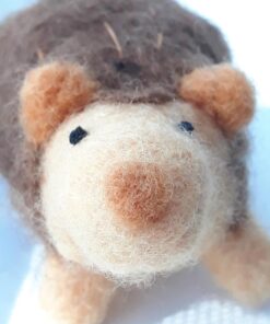 DIMENSIONS 72-73803 Hedgehog Felt Animals Needle Felting Kit, 3.5'' x 2'' 3.5'' x 2'' 28 71y8s8V2oPL