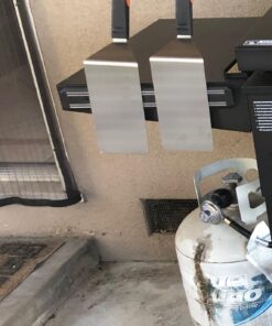 Blackstone 1542 Flat top Griddle Professional Grade Accessory Tool Kit (5 Pieces) 16 oz Bottle, Two Spatulas, Chopper/Scraper and One Cookbook-Perfect for Cooking Indoor or Outdoor, Multicolor 39 71yD60iPImL