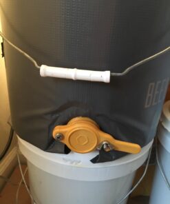 Powerblanket BB05GV Bee Blanket Honey Heater, 5 gal Pail Heater with Cutout for Gate Valve, Charcoal Gray 5-Gallon (Gate Valve) 120 V 35 71yDD9e1iL