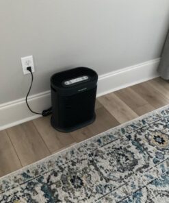 Honeywell HPA100 HEPA Air Purifier for Medium Rooms - Microscopic Airborne Allergen+ Reducer, Cleans Up To 750 Sq Ft in 1 Hour - Wildfire/Smoke, Pollen, Pet Dander, and Dust Air Purifier – Black Medium Room 34 71yMTlxKyL