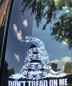 Don't Tread on Me - Medium Sized - 6 3/4" x 5 3/4" - die Cut Vinyl Decal for Windows, Cars, Trucks, Tool Boxes, laptops, MacBook - virtually Any Hard, Smooth Surface. Made and Ships from The USA! 23 71yUYhPfDZL