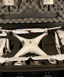 Case Club Pre-Cut Waterproof Drone Case with Wheels, Extension Handle & 2 Moisture Absorbing Silica Gel - Fits DJI Phantom 4 (Propellers On) 52 71yXq3aDtVL 3