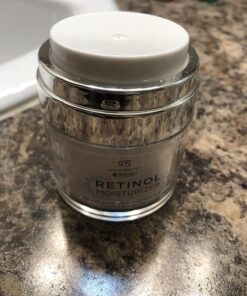 Radha Beauty Moisturizing Miracle Retinol Cream for Face - with 2.5% Retinol, Hyaluronic Acid, Vitamin E and Green Tea. Luxury Night and Day Anti-Aging Wrinkle Cream 1.7 fl oz. 32 71yp9jzwQZL