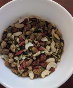 Wickedly Prime Organic Sprouted Trail Mix, Fruits, Seeds & Nuts, 10.5 Ounce 10.5 Ounce (Pack of 1) 15 71z MP6jOfL