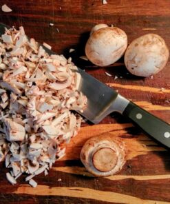 WÜSTHOF Classic 8 Inch Chef’s Knife,Black,8-Inch 42 71z2BWPLd7L