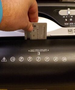 Amazon Basics 12 Sheet Cross Cut Paper and Credit Card Home Office Shredder with 4.8 Gallon Bin, Black 36 71z4xhM7mAL