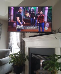 ECHOGEAR SleekStud Swivel Full Motion TV Wall Mount Bracket for 26-58 Inch TVs – Extend and Tilt Your TV - Easy Single Stud Install 54 71zGHBOcuXL