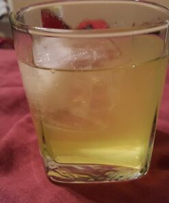 Home-Complete Large Ice Cube Molds-Silicone Tray Makes 8, 2”x2” Big Cubes-BPA-Free and Flexible-Chill Water, Lemonade, Cocktails, Or Any Beverage 2"x2"(1 Pack) 42 71zM 7yiyaL