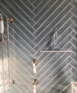 iDesign Plastic Bath Squeegee for Glass with Suction Hook Holder – 12", Clear 22 71zYkk15jhL