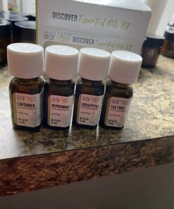 Aura Cacia Discover Essential Oils Kit, 4-Pack, Lavender, Eucalyptus, Peppermint & Tea Tree Oils, Excellent Starter Set Essential Oils Kit: Eucalyptus/Lavender/Peppermint/Tea Tree 41 71zcfoGQReL