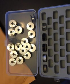 Dritz, Stores 28 Bobbin Box, Clear 25 71zejZgnPwL