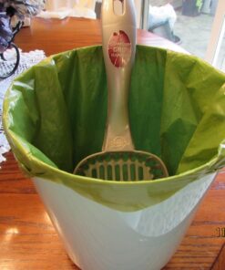 Earth Rated Dog Poop Bags with Handles, New Look, Easy Tie and Guaranteed Leakproof, Lavender Scented, 120 Handle Bags 120 Count (Pack of 1) Lavender-Scented 44 71zhm K4KPL