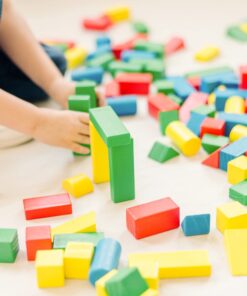 Melissa & Doug Wooden Building Block Set - 200 Blocks in 4 Colors and 9 Shapes 15 71zieu27f6L