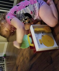 Fisher Price Classics - Record Player - Retro, Tactile Interactive Retro Toy for Kids, Girls, Boys, Toddlers, Baby, Preeschooler, Unisex 18 Months + 35 71ziowo8wQL