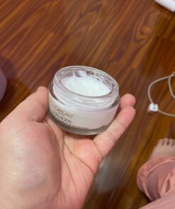 L'Oreal Paris Skincare Collagen Face Moisturizer, Day and Night Cream, Anti-Aging Face, Neck and Chest Cream to smooth skin and reduce wrinkles, 1.7 oz Pack of 2 1.7 Ounce (Pack of 2) 26 81 bZaMkmML