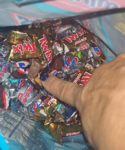 SNICKERS, TWIX, MILKY WAY & 3 MUSKETEERS Variety Pack Super Bowl Milk Chocolate Candy Bars Assortment, 240 Pieces Bag 32 81 bu7I235L