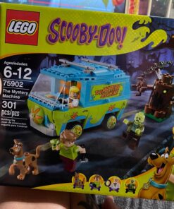 LEGO Scooby-Doo 75902 The Mystery Machine Building Kit 57 81 fIxekM8L