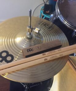 Meinl Cymbals HCS Cymbal Set Box Pack for Drums with 13" Hihats, 14" Crash, Plus Free 10" Splash, Sticks, Lessons — Made in Germany — Durable Brass, 2-Year Warranty, Traditional Finish (HCS1314 33 81 kQ3FneIL