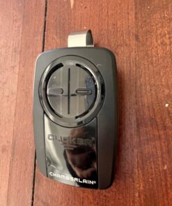 Chamberlain KLIK5U-BK2 Clicker 2-Button Garage Door Opener Remote with Visor Clip, Black Pack of 1 36 8107pUWez9L