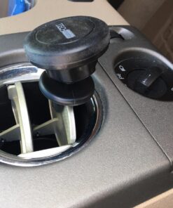 TechMatte MagGrip Universal Magnetic CD Slot Car Mount with Extra Strong Magnetic Grip (1 Pack) 54 810B9bFbZL