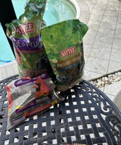 Kaytee Backyard Wildlife Food Blend For Wild Squirrels, Chipmunks, Rabbits and Other Backyard Wildlife, 5 Pound 5 Pound (Pack of 1) 29 810HRkVWZLL