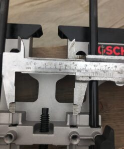 BOSCH RA1054 Deluxe Router Edge Guide with Dust Extraction Hood & Vacuum Hose Adapter 52 810J9ovcZEL 1