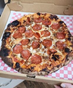 Ooni Koda 16 Gas Pizza Oven – 28mbar Outdoor Propane Pizza Oven - Portable Pizza Oven For Authentic Stone Baked 16 Inch Pizzas – Ideal for Any Outdoor Cooking Enthusiast - Countertop Pizza Oven 44 810bdBY1fpL