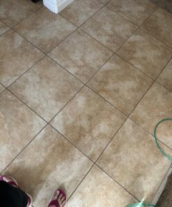 Goo Gone Grout & Tile Cleaner - 28 Ounce - Removes Tough Stains Dirt Caused By Mold Mildew Soap Scum and Hard Water Staining - Safe on Tile Ceramic Porcelain 28 Fl Oz (Pack of 1) 36 810cKuswOtL