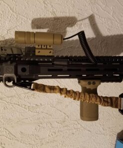 Monstrum 90 Lumens LED Flashlight with Rail Mount and Detachable Remote Pressure Switch Flat Dark Earth 35 810ppW t4mL