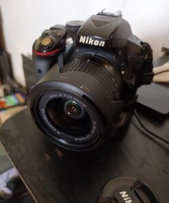 Nikon AF-P DX NIKKOR 18-55mm f/3.5-5.6G VR Lens for Nikon DSLR Cameras Lens Only 32 810xHtbOLL