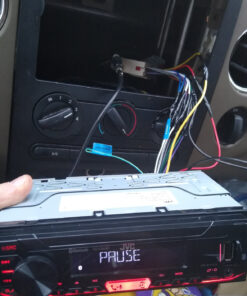 Metra 70-5521 Radio Wiring Harness for Ford 03-Up Amp, computer Standard Packaging 23 81113iXY32L