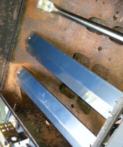 Hongso SPE051 (3-pack) Stainless Steel Heat Plates, Heat Shield, Heat Tent, Burner Cover Replacement for Chargriller 3001, 3008, 3030, 4000, 4208, 5050, 5072, 5252, 5650 Gas Grill (18 15/16" x 3 7/8") 29 8116CRQwxuL